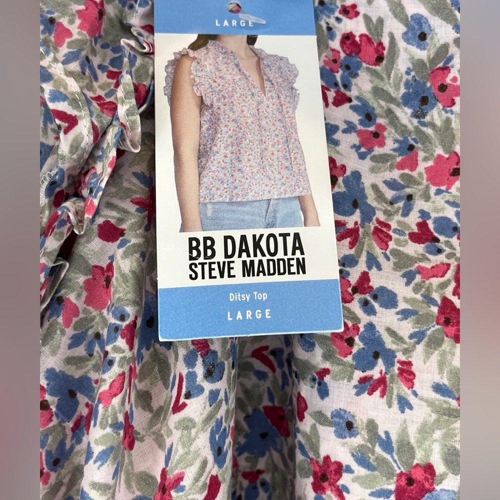BB Dakota by Steve Madden Floral Ruffle Cap-Sleeve Top size large - Picture 7 of 7